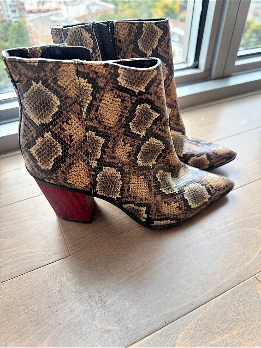 Sam Edelman Python-Print Pointed-Toe Heeled Boots US 8.5 - Picture 2 of 5